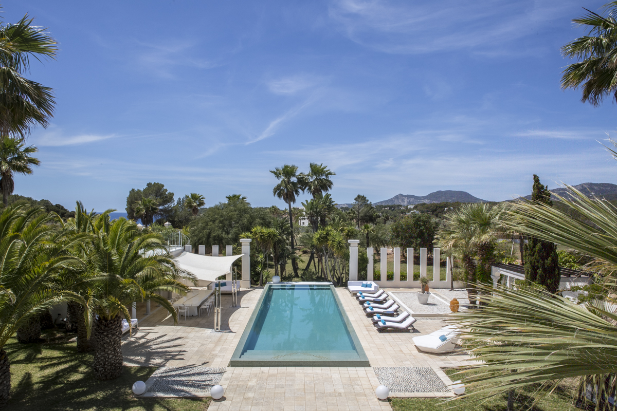 Cala Jondal